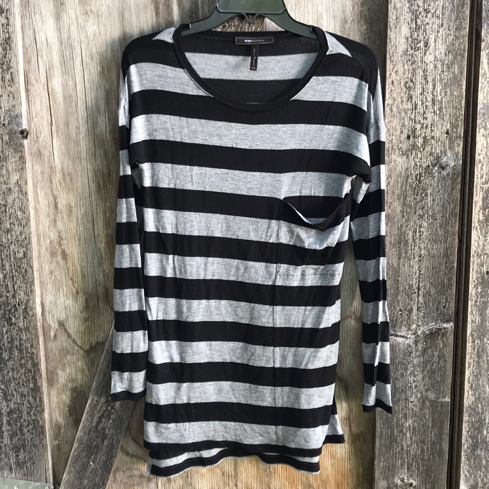 [BCBG] Long Sleeve Stretchy Stripe Shirt